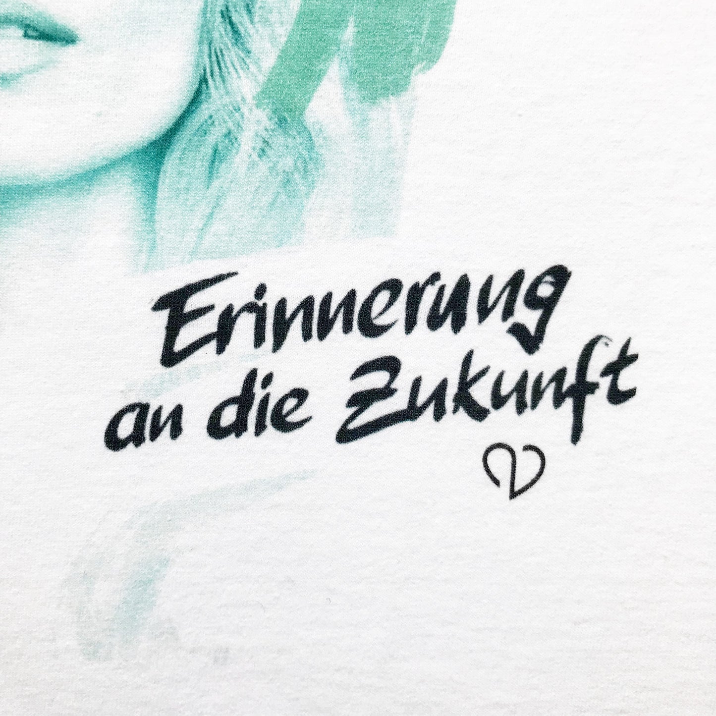 T-Shirt mit Albumcover-Design "Erinnerung an die Zukunft"